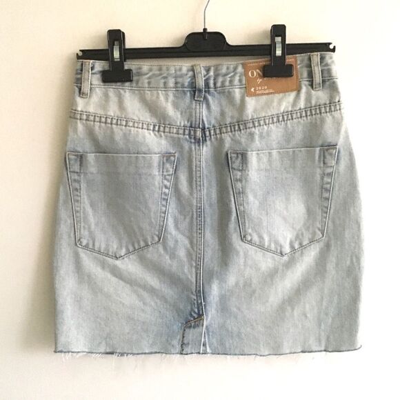 One TEASPOON 2020 Denim Mini Jean Skirt Destroyed Light Blue 27 - Picture 3 of 6